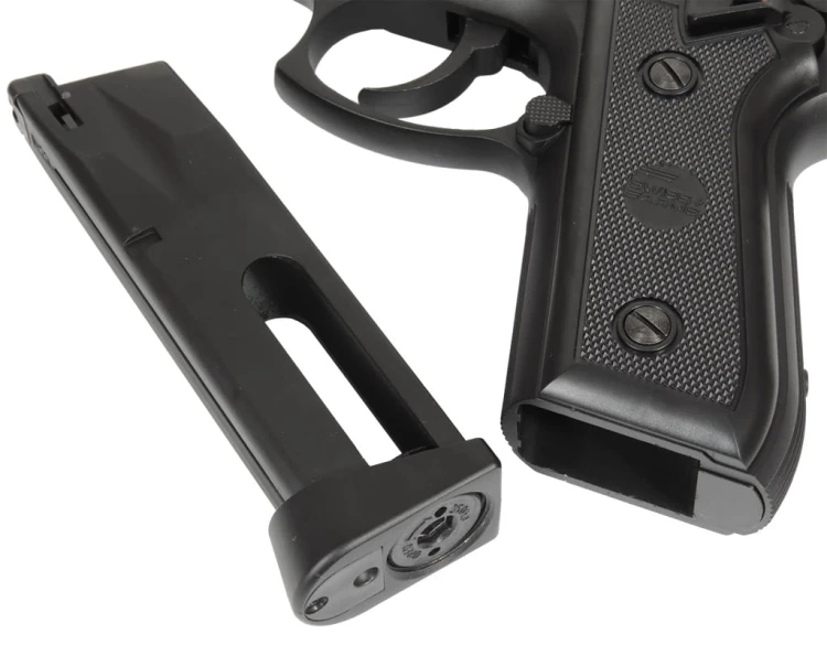 Swiss_Arms_P92_4,5mm II.jpg